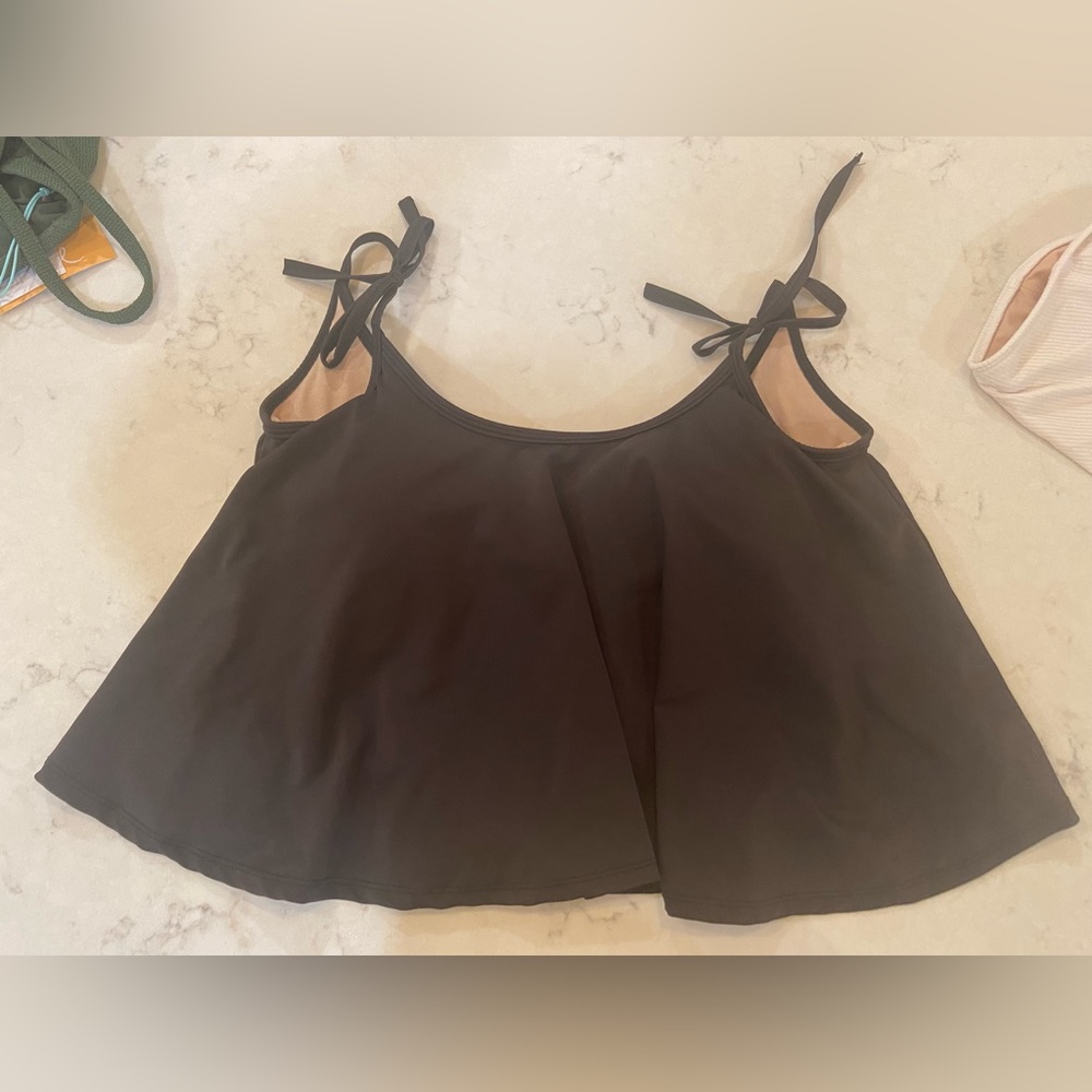 Kortni Jeane Black Swing Top